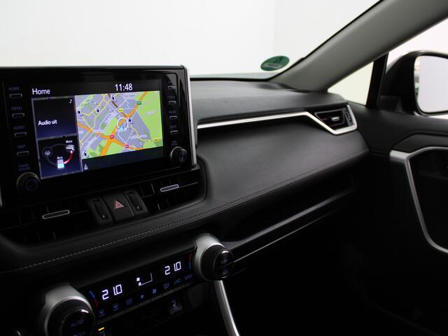 Toyota RAV4 2.5 Hybrid Style Limited | Navigatie | Blind Spot | Parkeersensoren voor + achter | Stoelverwarming