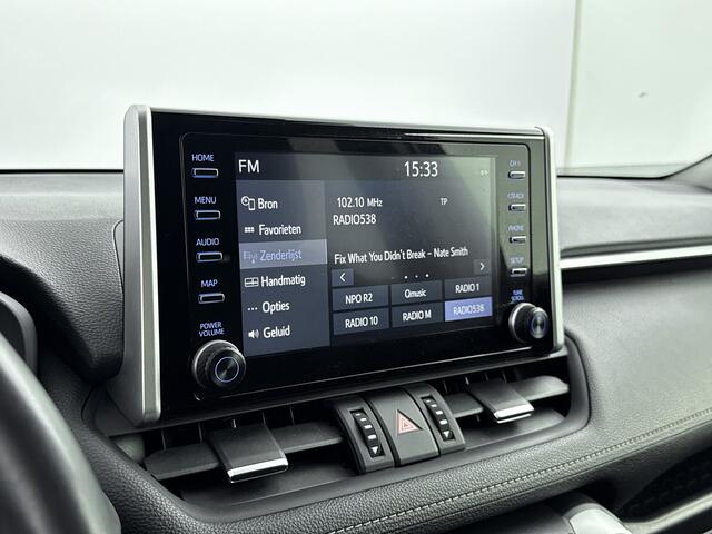 Toyota RAV4 2.5 Hybrid AWD Dynamic Limited | Stoelverwarming | Parkeersensoren V+A | Verwarmde voorruit | Apple Carplay /- Android Auto |
