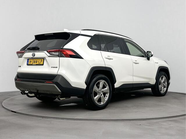Toyota RAV4 2.5 Hybrid AWD Business Plus | NL-Auto | Trekhaak | JBL Premium Audio Systeem | Parkeercamera |