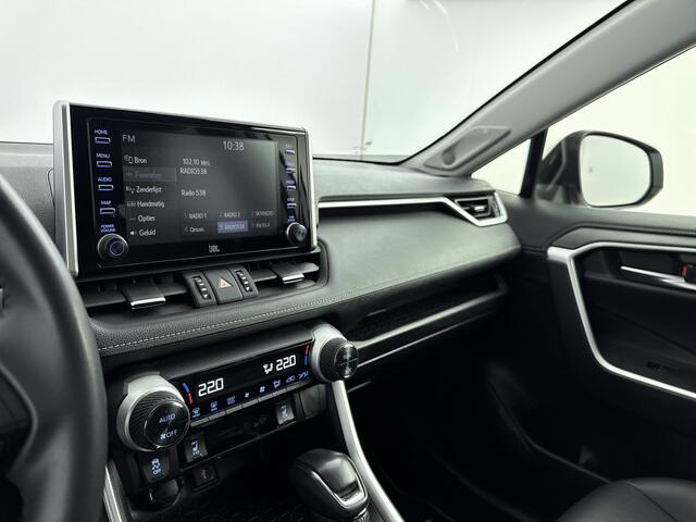 Toyota RAV4 2.5 Hybrid AWD Business Plus | NL-Auto | Trekhaak | JBL Premium Audio Systeem | Parkeercamera |