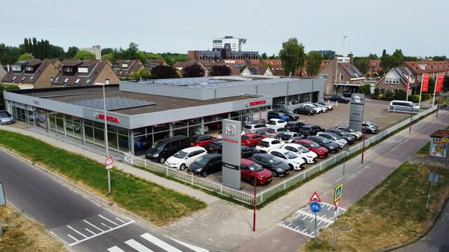 Toyota RAV4 2.5 Plug-in Hybrid AWD Bi-Tone Plus JBL, Stoelventilatie + verwarming, dodehoekdetectie , All-in Rijklaarprijs