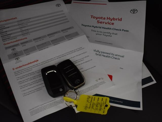 Toyota RAV4 2.5 Plug In Hybrid AWD Style Edition | Trekhaak | Parkeersensore
