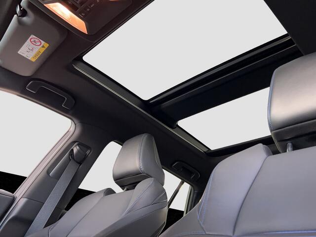 Toyota RAV4 2.5 Hybrid Bi-Tone | Pano | RCTA | H. Leder | CarPlay!