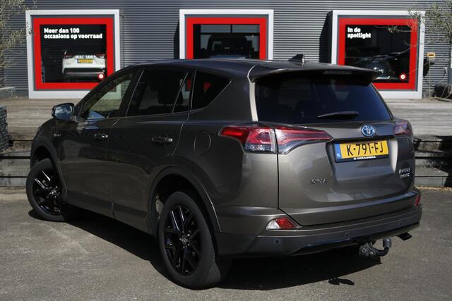 Toyota RAV4 2.5 Hybrid Black Edition