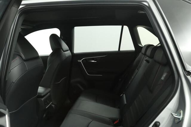 Toyota RAV4 2.5 Plug-in Hybrid AWD Business Plus | Adaptive Cruise Control | 360 Camera | Parkeersensoren | Panoramadak | Stoelverwarming | Stoelventilatie |