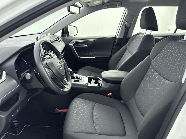 Toyota RAV4 2.5 Hybrid Business