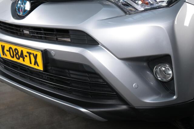 Toyota RAV4 2.5 Hybrid Black Edition, Trekhaak, Parkeersensor , Elektrische bestuurderstoel
