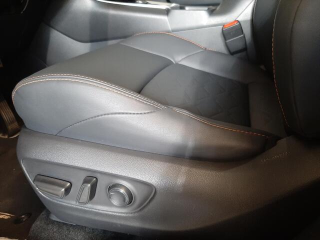 Toyota RAV4 2.5 Hybrid AWD ADVENTURE Limited | Bearlock | 4 seizoen banden | Winterpakket