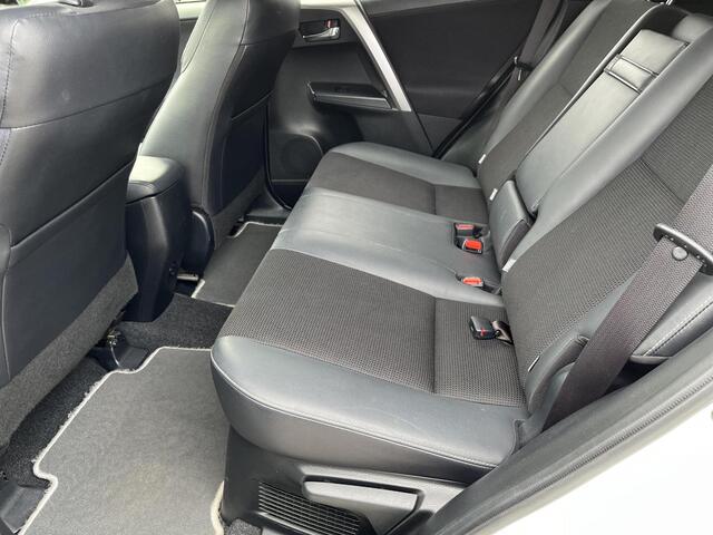 Toyota RAV4 2.5 Hybrid Style