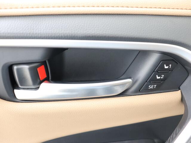 Toyota RAV4 2.5 Hybrid AWD Executive I Navigatie I Climate Control I Cruise Control I Lederen Bekleding I