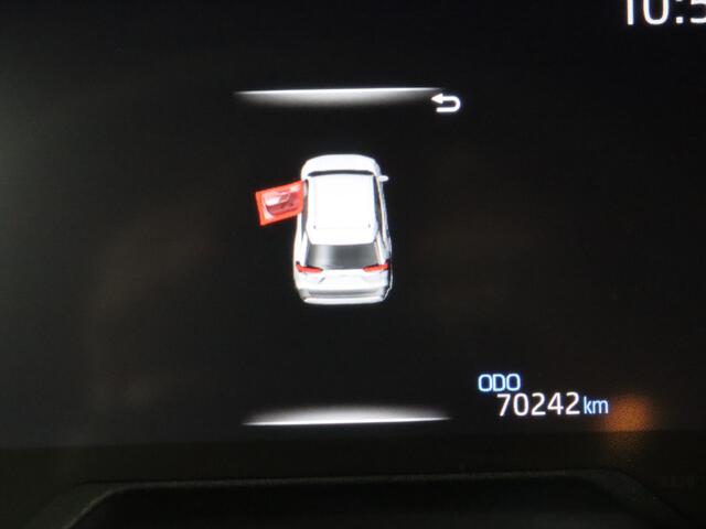 Toyota RAV4 2.5 Plug-in Hybrid AWD Bi-Tone Plus I Navigatie I Climate Control I Cruise Control I Camera Rondomzicht I Lederen Bekleding I Afneembare Trekhaak I Subwoofer I