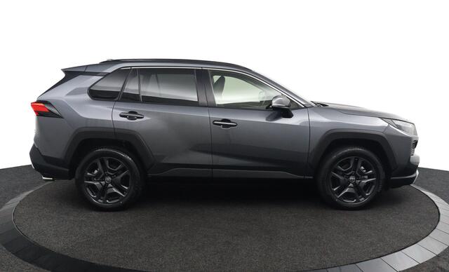 Toyota RAV4 2.5 Hybrid AWD Adventure | Lederen Bekleding | JBL Audio | Elektrisch Vertelbare Bestuurdersstoel | Grootscherm Navigatie | Draadloos Apple Carplay & Android Auto |