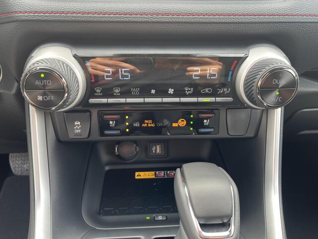 Toyota RAV4 2.5 Plug-in Hybrid Bi-Tone+