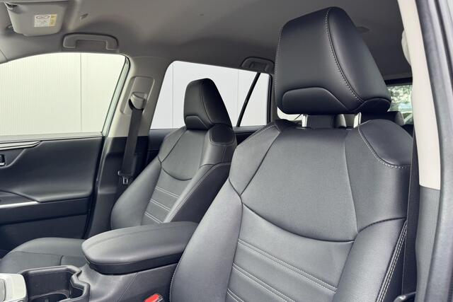 Toyota RAV4 2.5 Hybrid AWD Executive Trekhaak, Navigatie, Dodehoekdetectie, Lederen bekleding, Seat memory, Stoel- & Stuurwielverwarming, Achteruitrijcamera