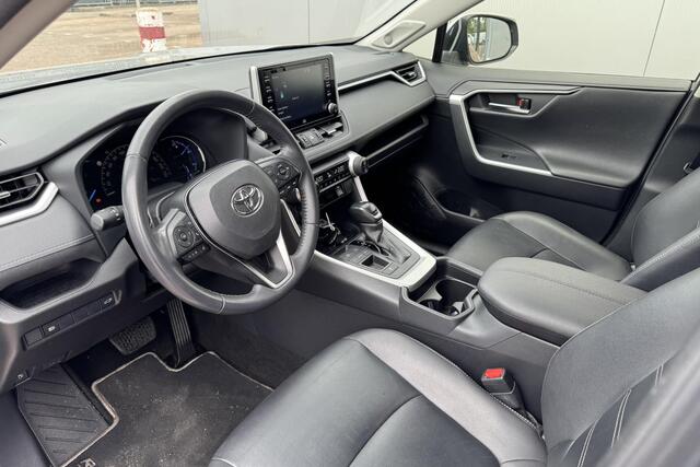 Toyota RAV4 2.5 Hybrid Executive Lederen bekleding, Seat memory, Stoelverwarming, dodehoekdetectie, JBL, LMV, Parkeersensoren