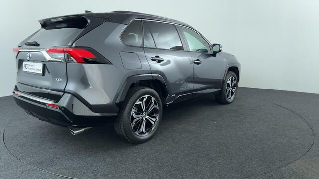 Toyota RAV4 2.5 Hybrid AWD Bi Tone Plug In ( USA )