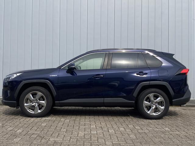 Toyota RAV4 2.5 Hybrid First Edition Limited Trekhaak Stoel Stuur Verwarming PDC BSM Keyless