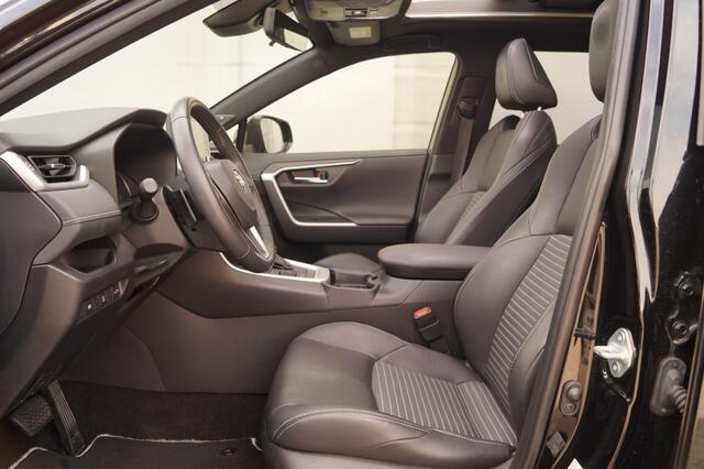 Toyota RAV4 2.5 Hybrid Black Edition -PANO-ECC-LED-TREKHAAK-