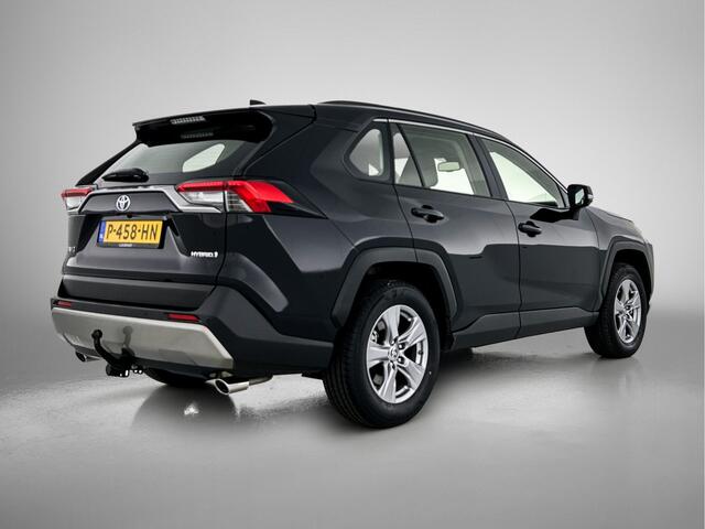 Toyota RAV4 2.5 Hybrid Active | 1e Eigenaar | Nederlandse RAV4 | Dealer Onderhouden | Trekhaak | Navigatie via Carplay |