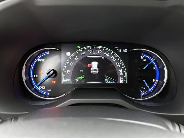 Toyota RAV4 2.5 Hybrid Active | 1e Eigenaar | Nederlandse RAV4 | Dealer Onderhouden | Trekhaak | Navigatie via Carplay |