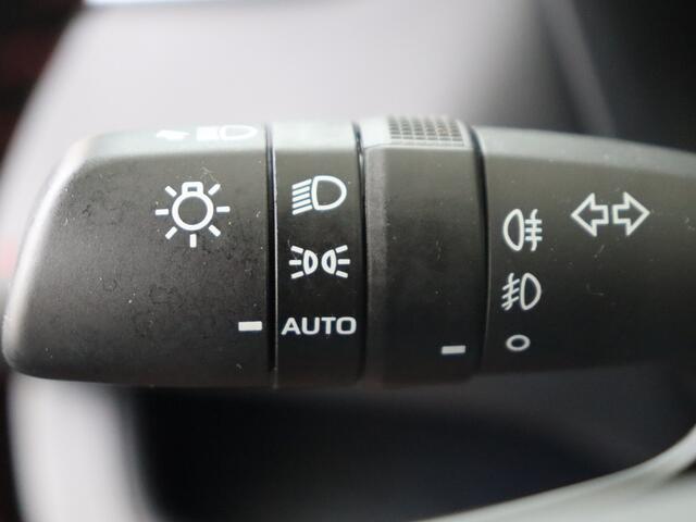 Toyota RAV4 2.5 Plug-in Hybrid AWD Style I Navigatie I Climate Control I Cruise Control I Camera Rondom Zicht I 1e Eigenaar I Volledig LOUWMAN Onderhouden I Subwoofer I