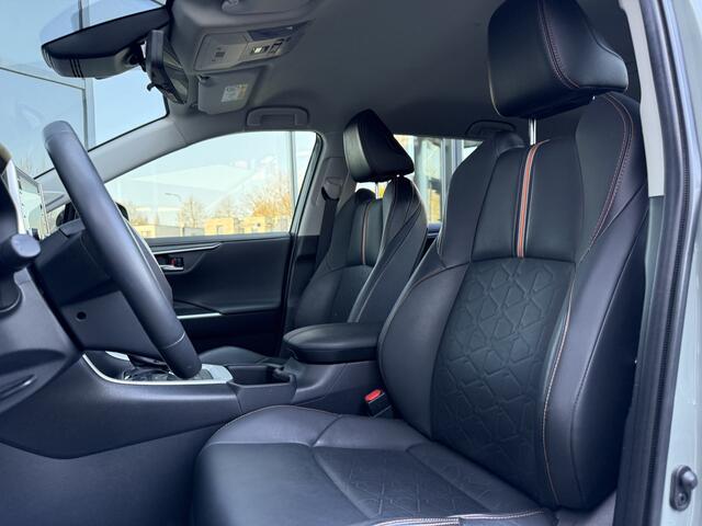 Toyota RAV4 2.5 Hybrid AWD ADVENTURE TREKHAAK,JBL
