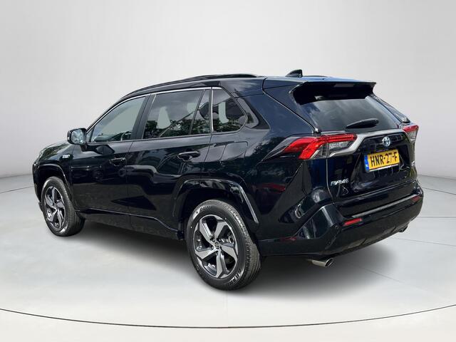 Toyota RAV4 2.5 Plug-in Hybrid AWD Style | Panoramadak | Navigatie | Achterbankverwarming | Camera's rondom |