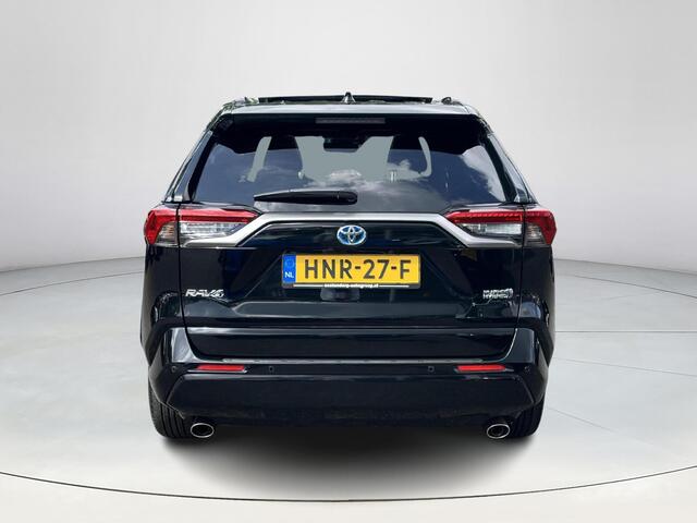Toyota RAV4 2.5 Plug-in Hybrid AWD Style | Panoramadak | Navigatie | Achterbankverwarming | Camera's rondom |