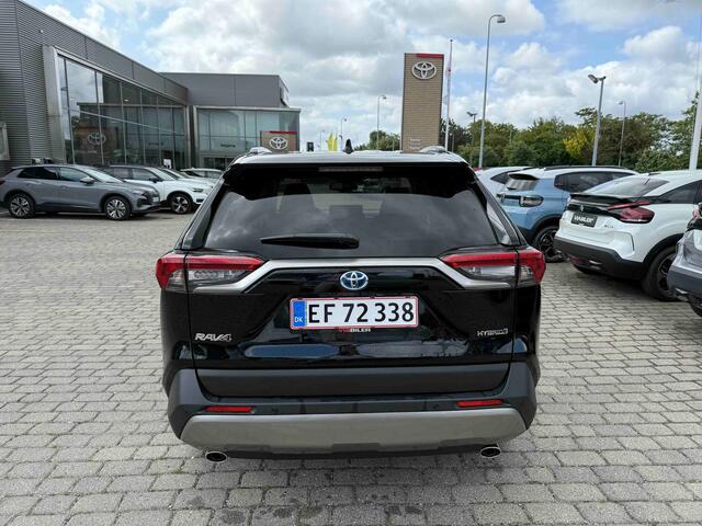 Toyota RAV4 2.5 Hybrid Style 2WD |Navi|Carplay|PDC V+A|Camera|Elektrische a.klep|Stoel en stuurverwarming|