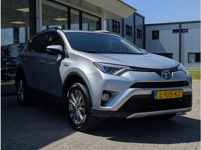 Toyota RAV4 2.5 Hybrid AWD Style | Trekhaak | Elek. achterklep | Stoelverwarming | Leer | Led | Elek. verstelbare stoel