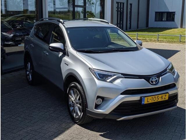 Toyota RAV4 2.5 Hybrid AWD Style | Trekhaak | Elek. achterklep | Stoelverwarming | Leer | Led | Elek. verstelbare stoel