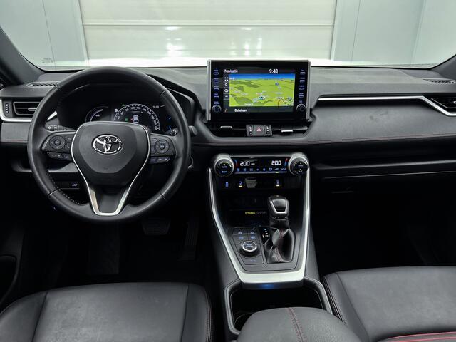Toyota RAV4 2.5 Plug-in Hybrid AWD Dynamic | Elektrische stoelverstelling | Stoelverwarming | Draadloos IQ telefoonlader
