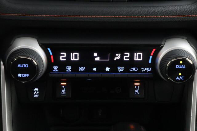 Toyota RAV4 2.5 Hybrid AWD ADVENTURE | Panoramadak | Trekhaak | Apple Carplay/Android Auto | Stoelverwarming | Leer | Elektrische Achterklep | Parkeersensoren | 360Camera |