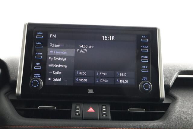 Toyota RAV4 2.5 Hybrid AWD ADVENTURE | Panoramadak | Trekhaak | Apple Carplay/Android Auto | Stoelverwarming | Leer | Elektrische Achterklep | Parkeersensoren | 360Camera |