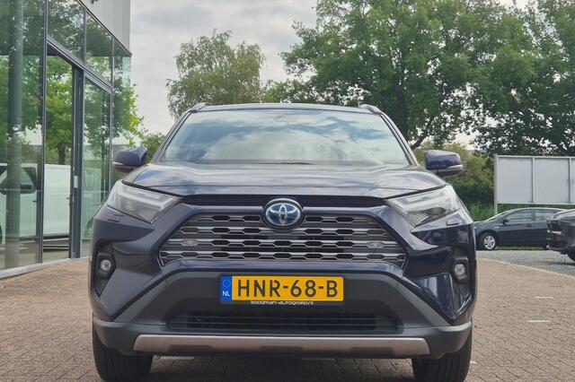 Toyota RAV4 2.5 Hybrid AWD Style