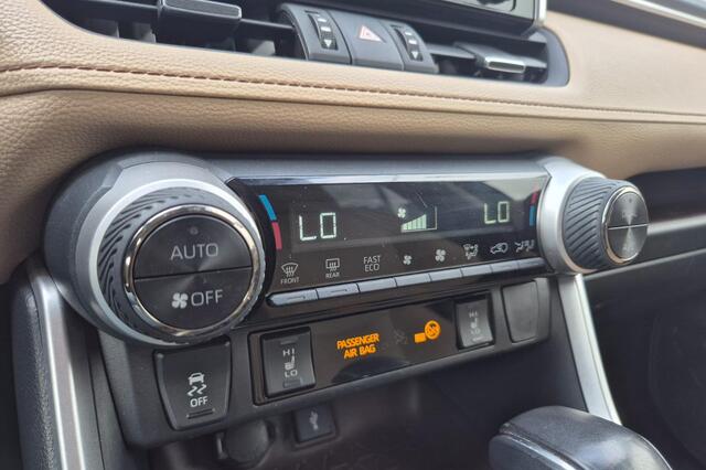 Toyota RAV4 2.5 Hybrid AWD Style