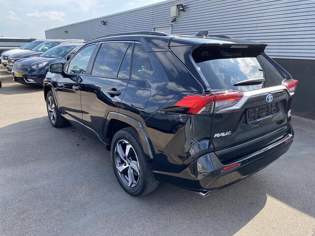 Toyota RAV4 2.5 Plug-in Hybrid AWD Business Plus 306PK! Stoelverwarming, Dodehoekdetectie, Apple CarPlay/Android Auto, Adaptieve cruise control, Smart Key, PDC, LMV, Leder/alcanatara