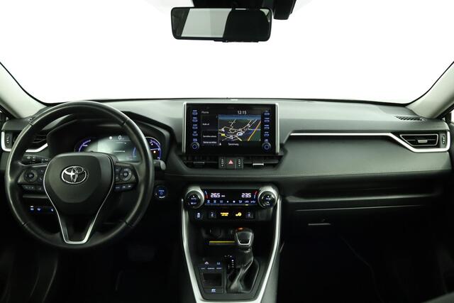 Toyota RAV4 2.5 Hybrid Dynamic | Adaptive Cruise Control | Achteruitrijcamera | Parkeersensoren | Navigatie | Stoelverwarming | Stuurverwarming | Trekhaak |