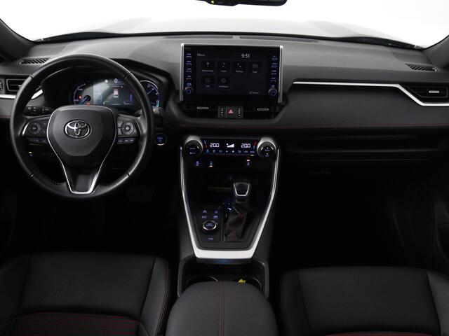 Toyota RAV4 2.5 Plug-in Hybrid AWD Style | Dodehoekdetector |