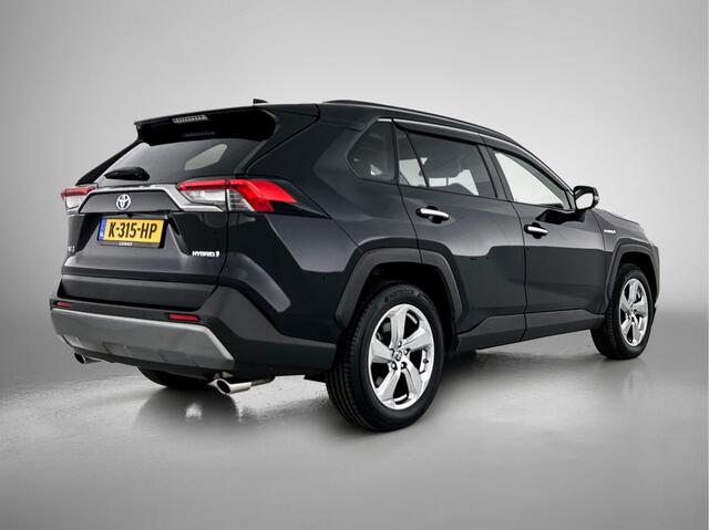 Toyota RAV4 2.5 Hybrid AWD Executive | Panoramadak | Bearlock | Klasse 3 Alarm | Navigatie | JBL | Stoelverkoeling | Winter Pakket |