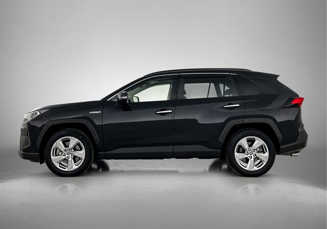 Toyota RAV4 2.5 Hybrid AWD Executive | Panoramadak | Bearlock | Klasse 3 Alarm | Navigatie | JBL | Stoelverkoeling | Winter Pakket |