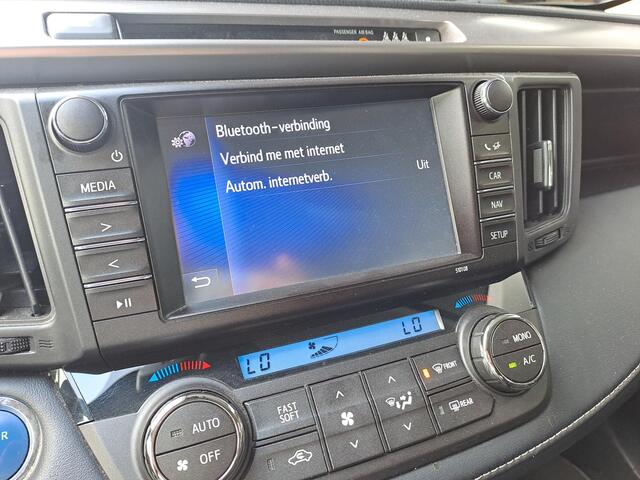 Toyota RAV4 2.5 Hybrid Style, Trekhaak, Camera, Navigatie, Rijklaar!