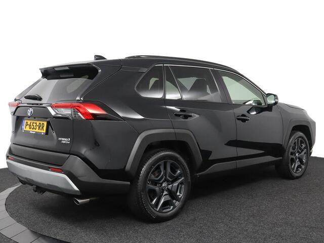 Toyota RAV4 2.5 Hybrid AWD ADVENTURE | Trekhaak | Leer | Apple Carplay/Android Auto | 360 Camera | Parkeersensoren | JBL Audio |