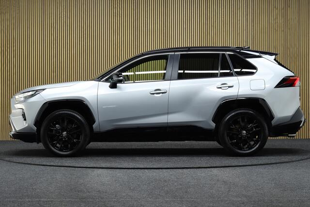 Toyota RAV4 2.5 Hybrid Bi-Tone | Facelift | Trekhaak | Parkeerhulp | Adaptive-cruise | Elek. Achterklep | Maps Navigatie | Lederen Bekleding | Camera | Apple Carplay & Android Auto | Keyless