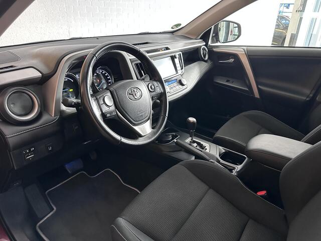 Toyota RAV4 2.5 Hybrid AWD Style Trekhaak | Keyless | Camera | Navigatie