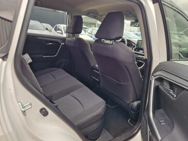 Toyota RAV4 2.5 Hybrid AWD Dynamic Trekhaak |1650 kg trekgewicht | 1e eigenaar | dealeronderhouden