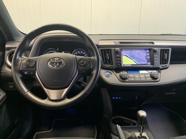 Toyota RAV4 2.5 Hybrid Dynamic Sport NAVI-AIRCO/ECC-CAMERA-LANE ASSIST-TREKHAAK