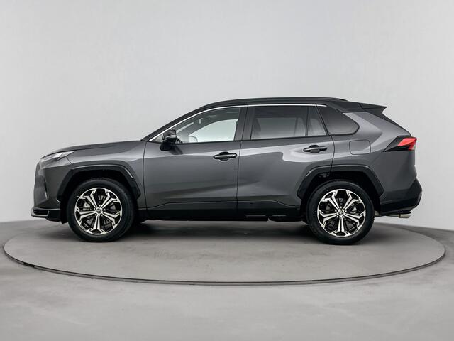 Toyota RAV4 2.5 Plug-in Hybrid AWD Bi-Tone Plus | Apple Carplay & Android Auto | Parkeercamera | Direct leverbaar |