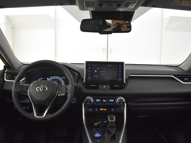Toyota RAV4 2.5 Hybrid AWD Executive | Panoramadak