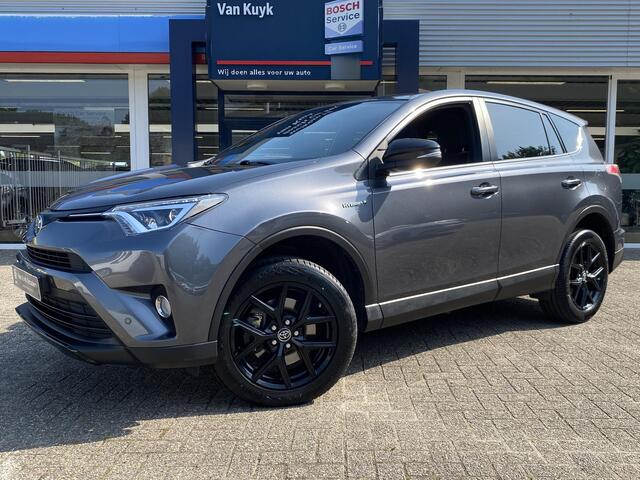 Toyota RAV4 2.5 Hybrid Black Edition / Automaat / Fabrieksgarantie tot 2029 / Keyless / Radio-Bluetooth / navi / Camera / Adaptieve Cruise-Control / Lane-Assist / Climate-Control / E-Achterklep / AFN-Trekhaak / PDC / LMV 18'' / ENZ.